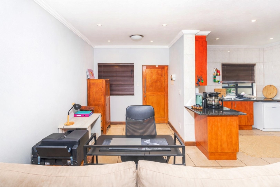 2 Bedroom Property for Sale in Melodie North West